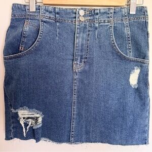 Free People Distressed Denim Mini Skirt Size 6 Raw Hem Belted Boho